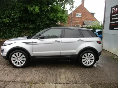 Used Land Rover Range Rover evoque SE 180 HP (132 kW) 2016 Silver SUV