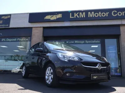 Used Vauxhall Corsa Design Edition 90 HP (66 kW) 2017 Black Hatchback