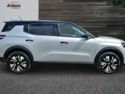 Używany Vauxhall Frontera 81 kW (111 KM) 2026 Szary SUV