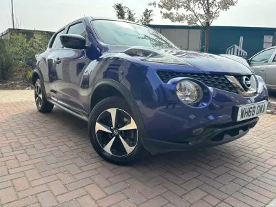 Begagnad Nissan Juke 2019 Blå SUV