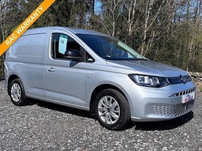Begagnad VW Caddy Pro 102 HK (75 kW) 2023 Silver Minibuss