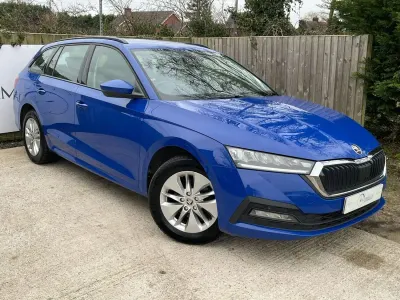Używany Skoda Octavia SE Technology 150 KM (110 kW) 2022 Niebieski Kombi