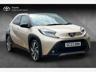Used Toyota Aygo X 72 HP (52 kW) 2023 Beige SUV