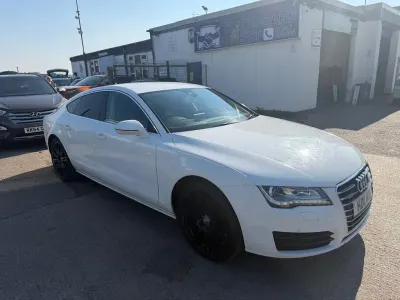 Used Audi A7 Sportback 2011 White Hatchback