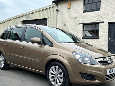 Used Vauxhall Zafira Design Edition 120 HP (88 kW) 2014 Bronze MPV