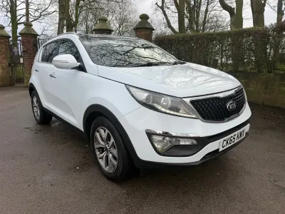 Gebraucht Kia Sportage 116 PS (85 kW) 2015 Weiß SUV