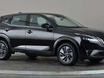 Used Nissan Qashqai Acenta Premium 140 HP (102 kW) 2023 Black SUV