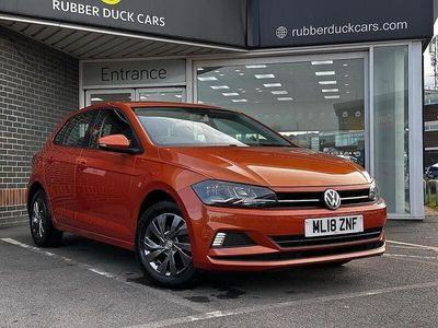 Used VW Polo SE 65 HP (47 kW) 2018 Orange Hatchback