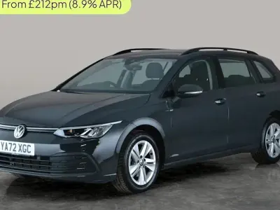Second-hand VW Golf VIII Life 110 CP (80 kW) 2023 Gri Break