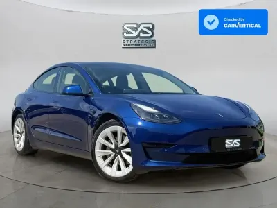 Used Tesla Model 3 Standard Range 239 kW (325 HP) 2020 Blue Sedan