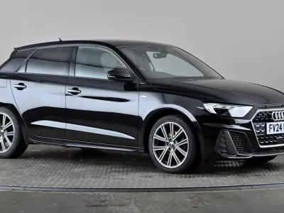 Begagnad Audi A1 S-Line 116 HK (85 kW) 2024 Svart SUV