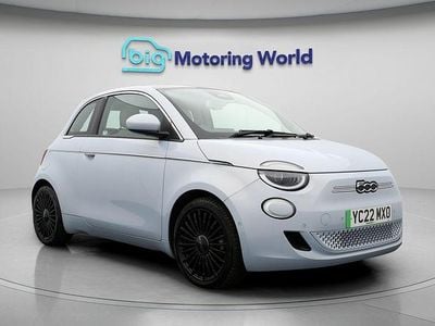 Używany Fiat 500e La Prima 86 kW (118 KM) 2022 Niebieski Hatchback