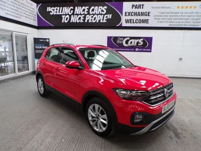Begagnad VW T-Cross SE 95 HK (69 kW) 2019 Röd SUV