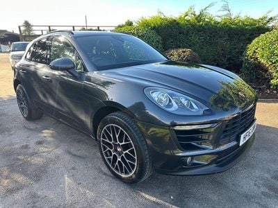 Grey Used 2016 Porsche Macan S SUV | £18,495 (Good price)