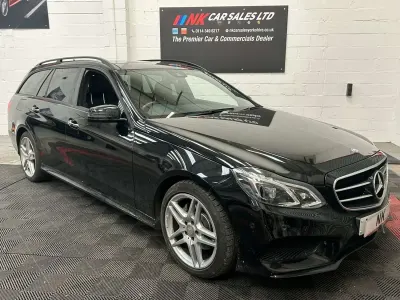 Gebraucht Mercedes E220 AMG 2016 Schwarz Kombi
