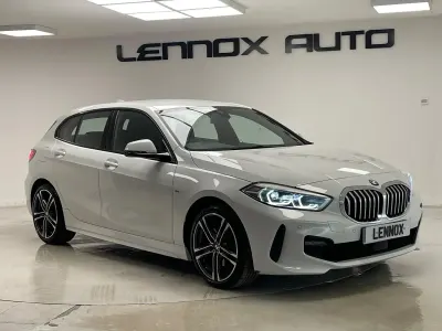 Usado BMW 118 M Sport 2022 Branco Citadino