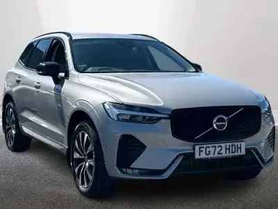 Usado Volvo XC60 Plus 194 CV (142 kW) 2022 Plateado SUV