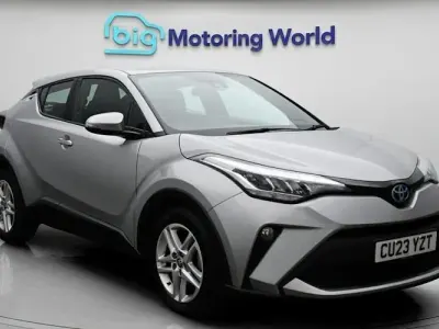 Używany Toyota C-HR 122 KM (89 kW) 2023 SUV