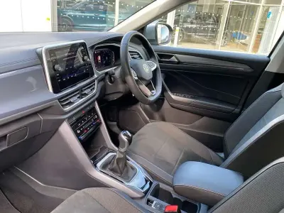 Used VW T-Roc Style 150 HP (110 kW) 2025 Silver SUV
