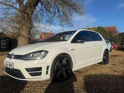 White Used 2015 VW Golf VII R Hatchback | £12,995 (Fair price)