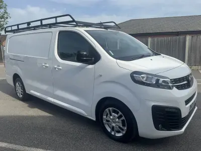 Used Vauxhall Vivaro Sportive 150 HP (110 kW) 2022 White MPV