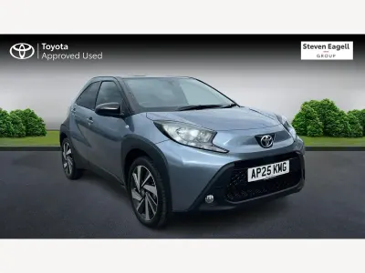 Used Toyota Aygo X 72 HP (52 kW) 2025 Grey SUV