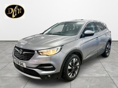 Used Vauxhall Grandland X Sport 130 HP (95 kW) 2018 Grey SUV