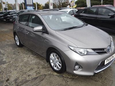 Toyota Auris Hybrid