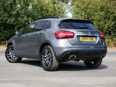 Used Mercedes GLA180 Urban 122 HP (89 kW) 2019 Grey SUV