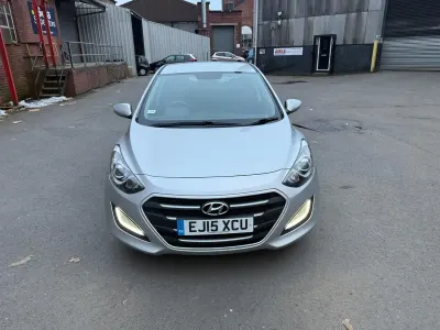 Used Hyundai i30 110 HP (80 kW) 2015 Silver Hatchback
