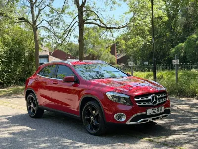 Used Mercedes GLA200 2018 Red SUV