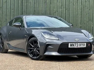 Used Toyota GR86 234 HP (172 kW) 2023 Grey Coupe