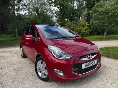 Used Hyundai ix20 Style 2011 Red Hatchback