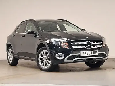 Used Mercedes GLA200 Executive 156 HP (114 kW) 2018 Black SUV