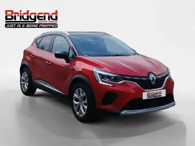 Used Renault Captur Iconic 2020 Red/black SUV
