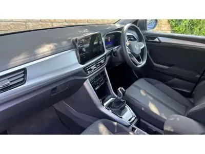 Used VW T-Roc Life 110 HP (80 kW) 2023 SUV