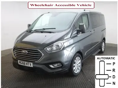 Used Ford Tourneo Titanium 130 HP (95 kW) 2018 Grey MPV