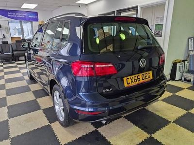 Used VW Golf Sportsvan SE 110 HP (80 kW) 2016 Blue MPV