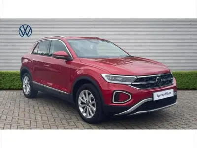 Used VW T-Roc Style 150 HP (110 kW) 2022 Red SUV