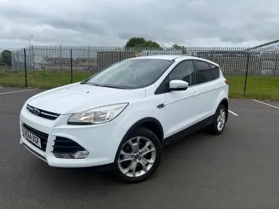 Used Ford Kuga Titanium 140 HP (102 kW) 2014 White SUV