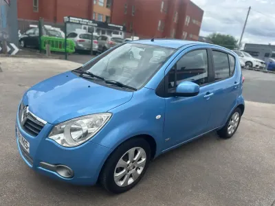 Used Vauxhall Agila Design Edition 85 HP (62 kW) 2009 Blue MPV