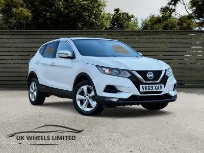 Używany Nissan Qashqai Acenta Premium 160 KM (117 kW) 2019 Biały SUV