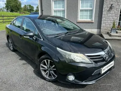 Used Toyota Avensis 124 HP (91 kW) 2013 Black Sedan