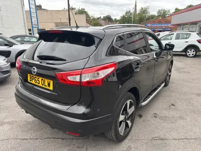 Used Nissan Qashqai N-TEC 115 HP (84 kW) 2015 Black SUV