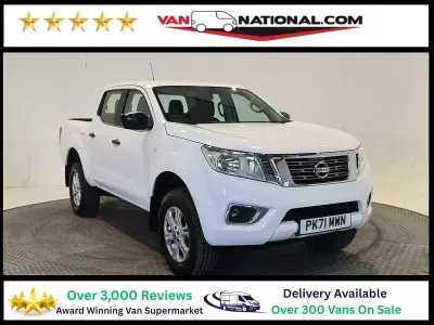 Używany Nissan Navara Acenta 163 KM (119 kW) 2021 Biały Pickup