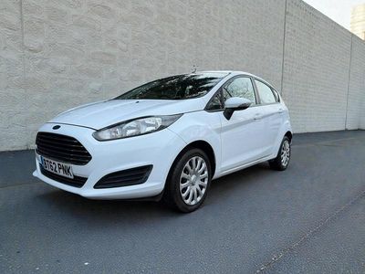 Usado Ford Fiesta Style 82 HP (60 kW) 2013 Branco Citadino