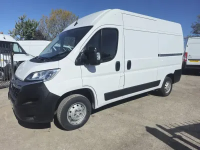 Begagnad Citroën Relay 2023 Vit Van