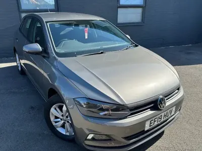 Used VW Polo SE 78 HP (57 kW) 2019 Grey Hatchback