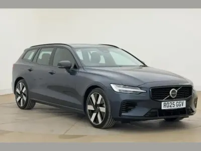 Used Volvo V60 Plus 345 HP (253 kW) 2025 Blue Estate