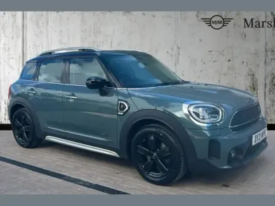 Używany Mini Cooper S Countryman Classic 178 KM (130 kW) 2021 Zielony SUV